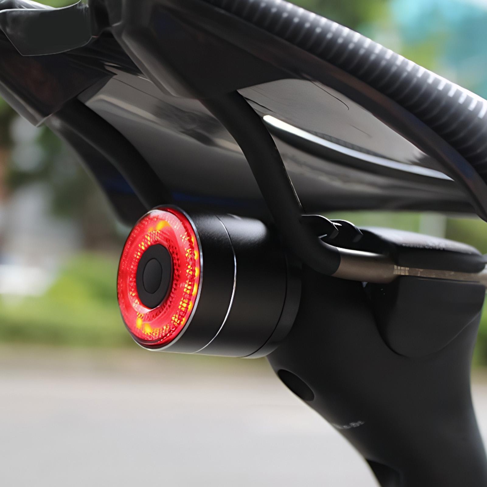 自転車ブレーキライト スマートバイクテールセンシングライト  - Cycling For Commute のレビューと価格