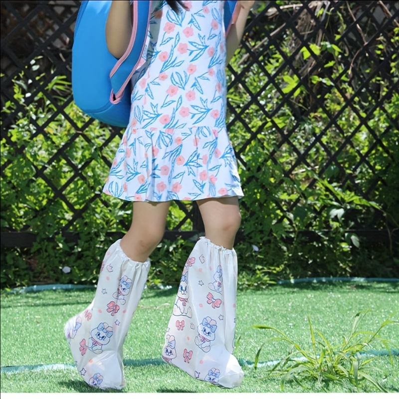 10個入り 漫画のウサギ柄シューズカバー 雨の日用 学校通勤 - Cycling Shoes For Commute のレビューと価格