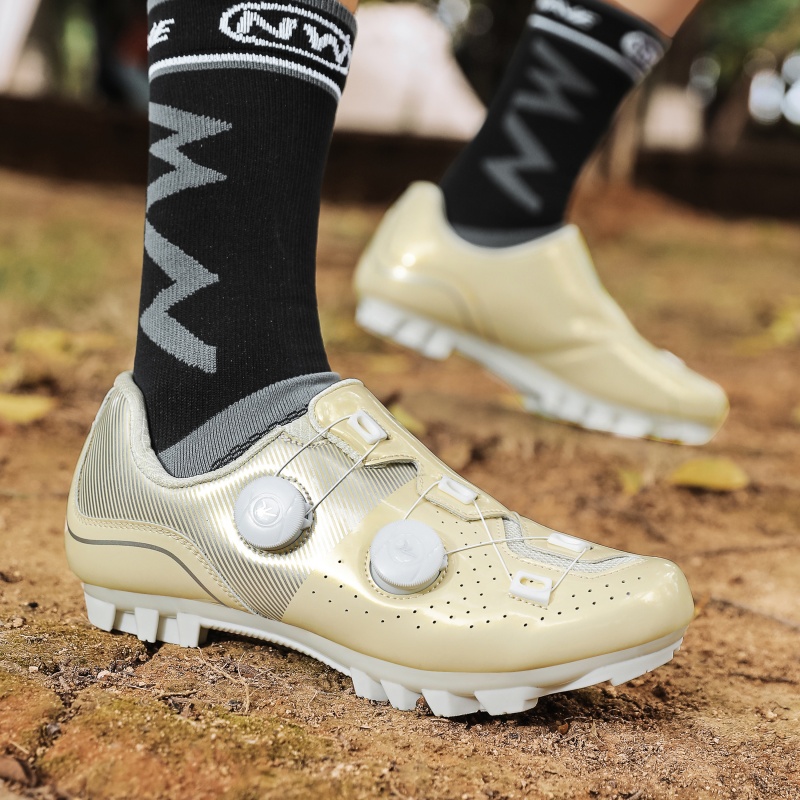 メンズロードマウンテンバイクライディングシューズ快適な四季通 - Cycling Shoes For Commute のレビューと価格